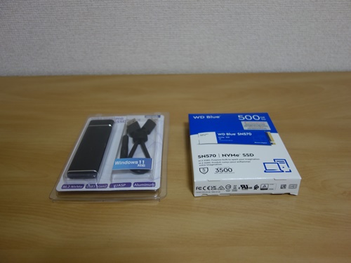 M.2 SSDと外付けケース