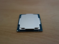 CPU